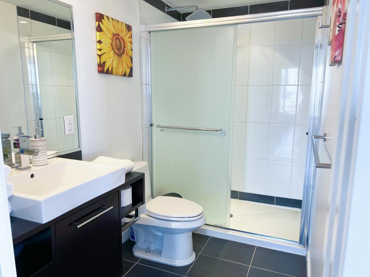 Apartamento Downtown 4bd 2ba View Skytrain 2 Free Parking *